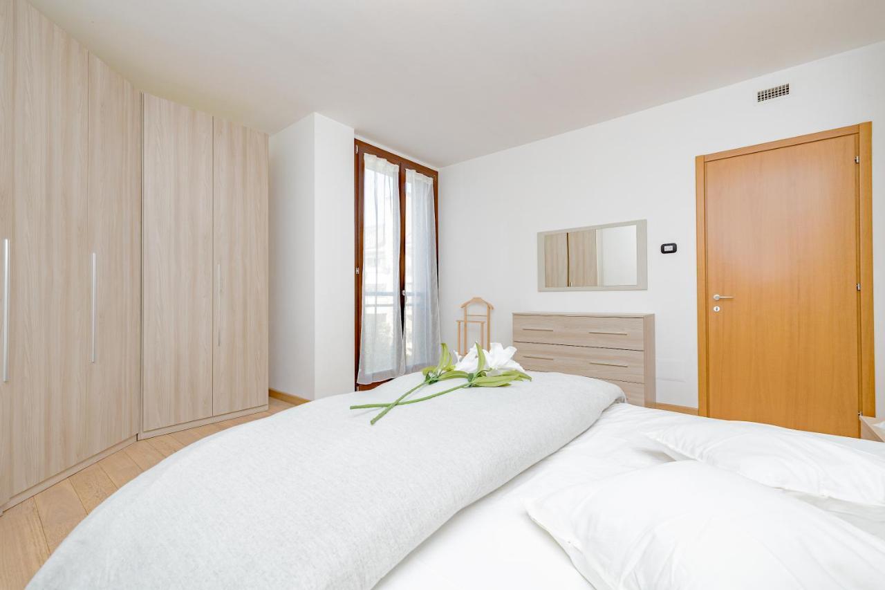 Milan Forum Camelia Guesthouse Assago Exterior photo
